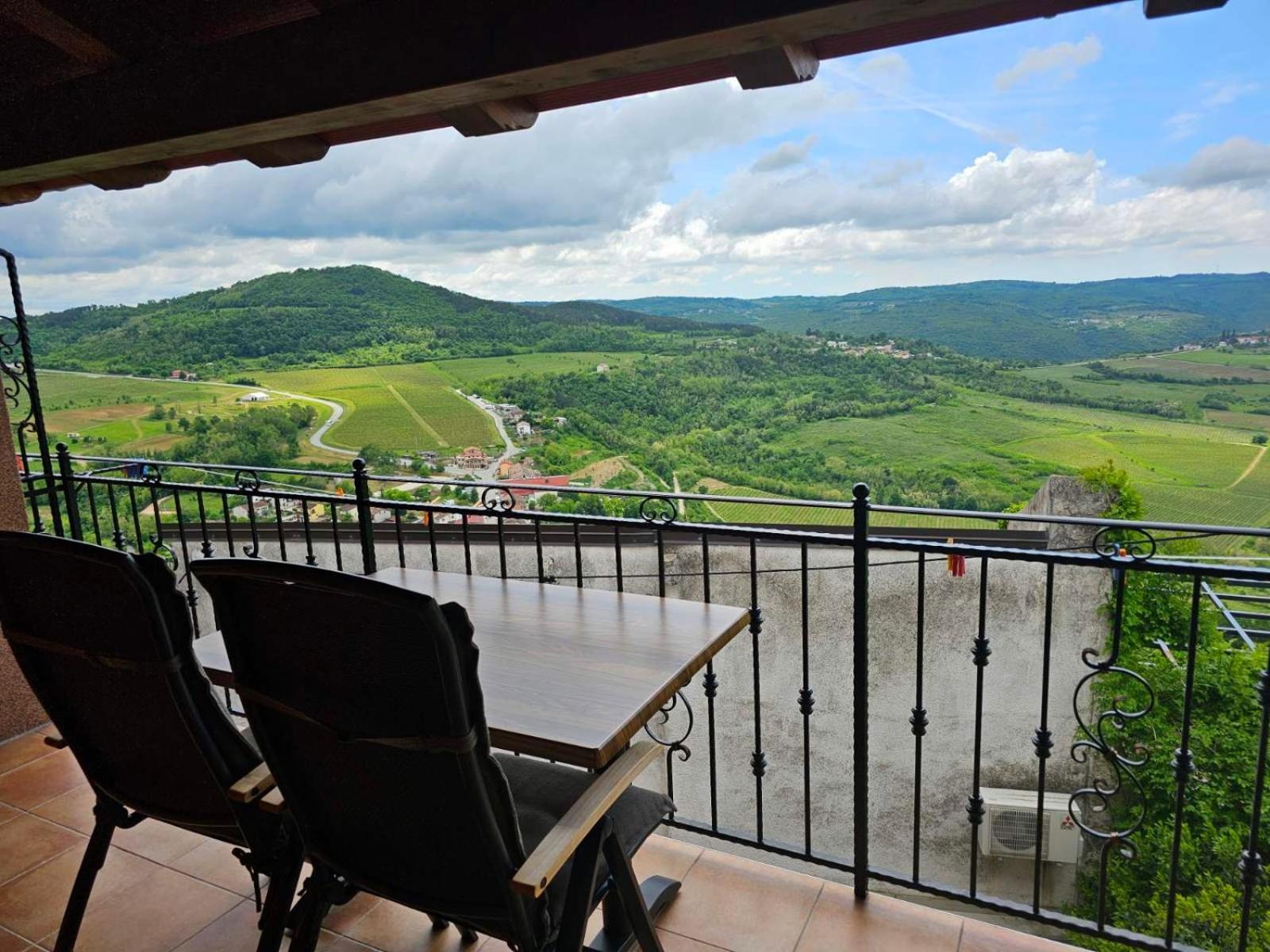Guesthouse Villa Marija Motovun Esterno foto