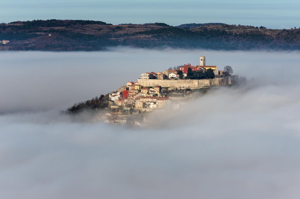 Guesthouse Villa Marija Motovun Esterno foto