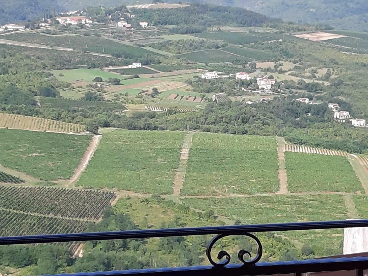 Guesthouse Villa Marija Motovun Esterno foto